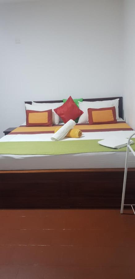 Hanthana Breeze Bungalow Kandy Exterior photo
